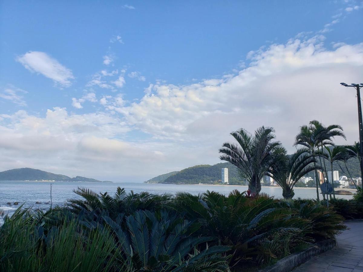 Apartamento Maré Mansa a 30 metros da praia Mansa em Caiobá com Wifi Matinhos Exterior foto